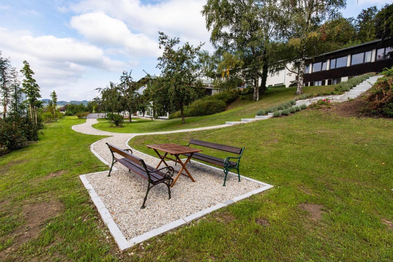 Sankt Magdalena Hotell Linz Exteriör bild