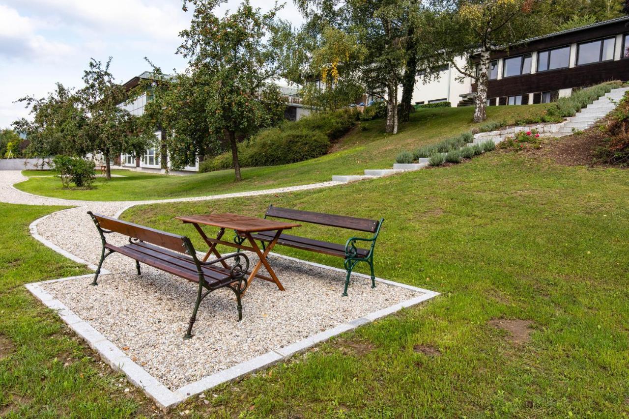 Sankt Magdalena Hotell Linz Exteriör bild